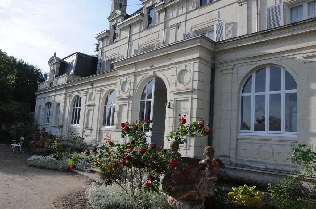 Chateau De La Chaussee Bed & Breakfast Brain-sur-Allonnes Exterior photo